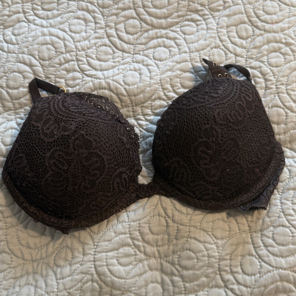 Victoria’s Secret Women's Black lace bra